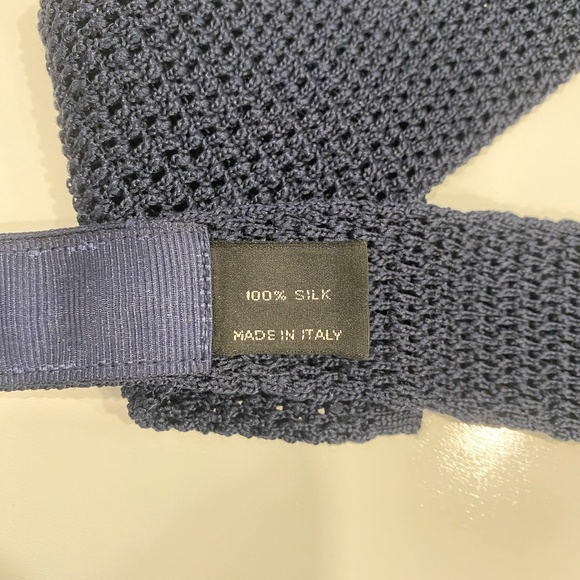 Tom Ford Silk Italian Knitted Square End Tie - Picture 7 of 9